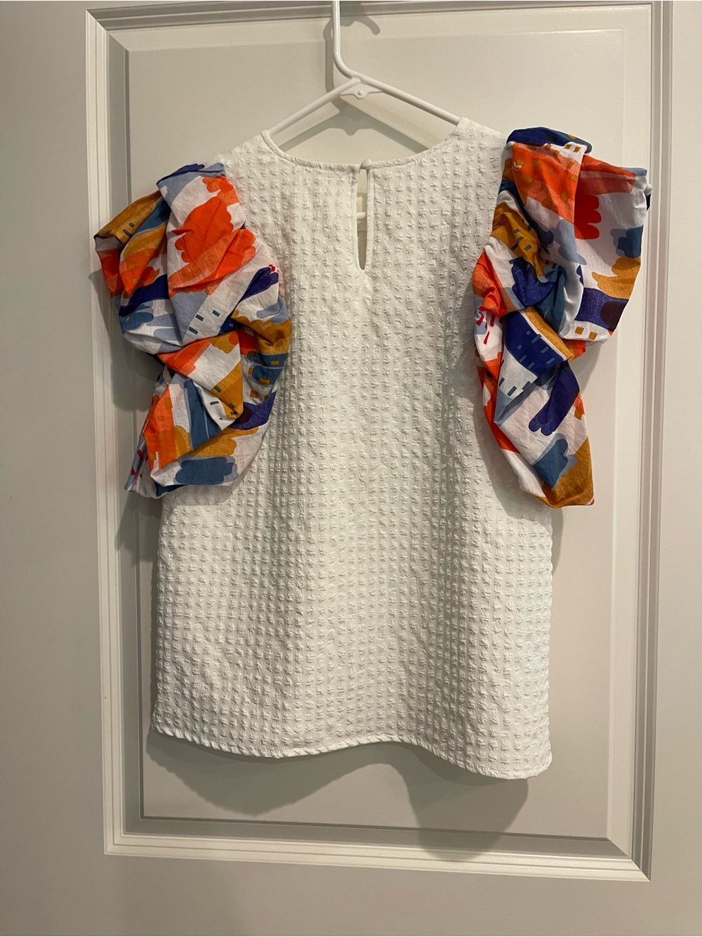 THML White Textured Top with Colorful Puff Sleeves - Picture 4 of 4
